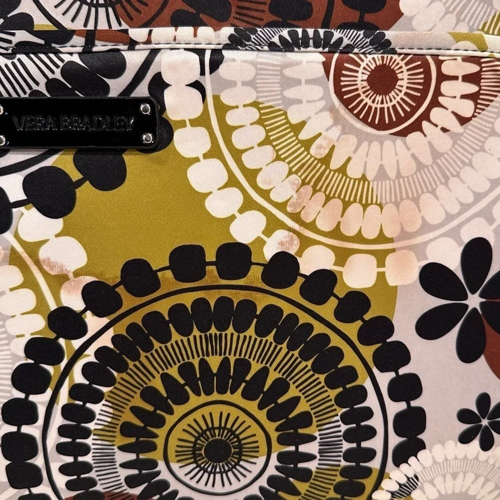 Vera Bradley Neoprene Padded Laptop Sleeve Cocoa Moss Pattern 15”Laptop GUC
